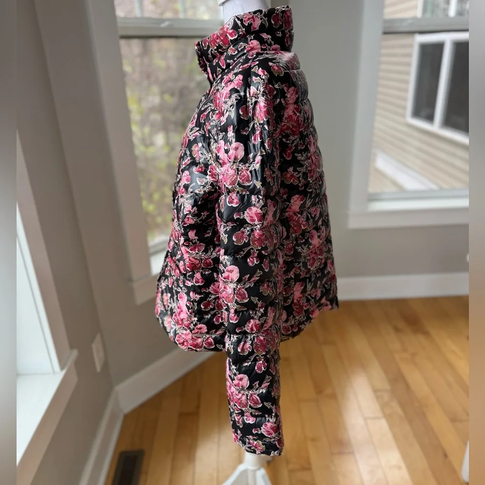 Lands’ End Black Pink Floral Cropped Puffer Jacket Size Girls XL Fits Women S-M